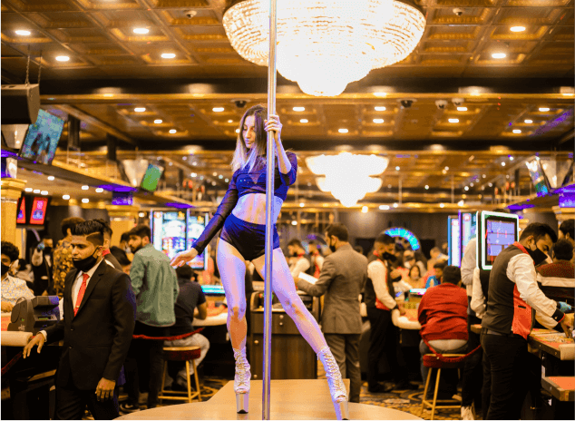 Big Daddy casino offline dance floor